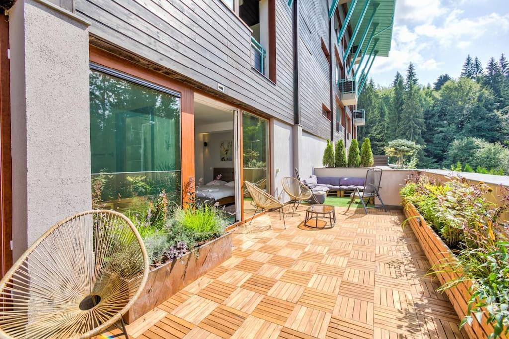 Splendor 3 Bedroom Flat In Silver Mountain โปยานาบราซอฟ ภายนอก รูปภาพ
